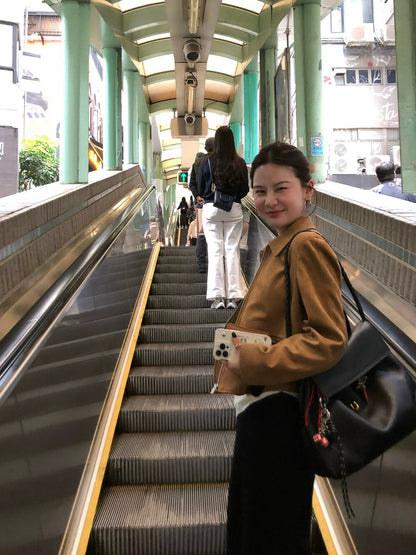 Notched Lapel Slim Fit Shoulder-Cut Short Jacket