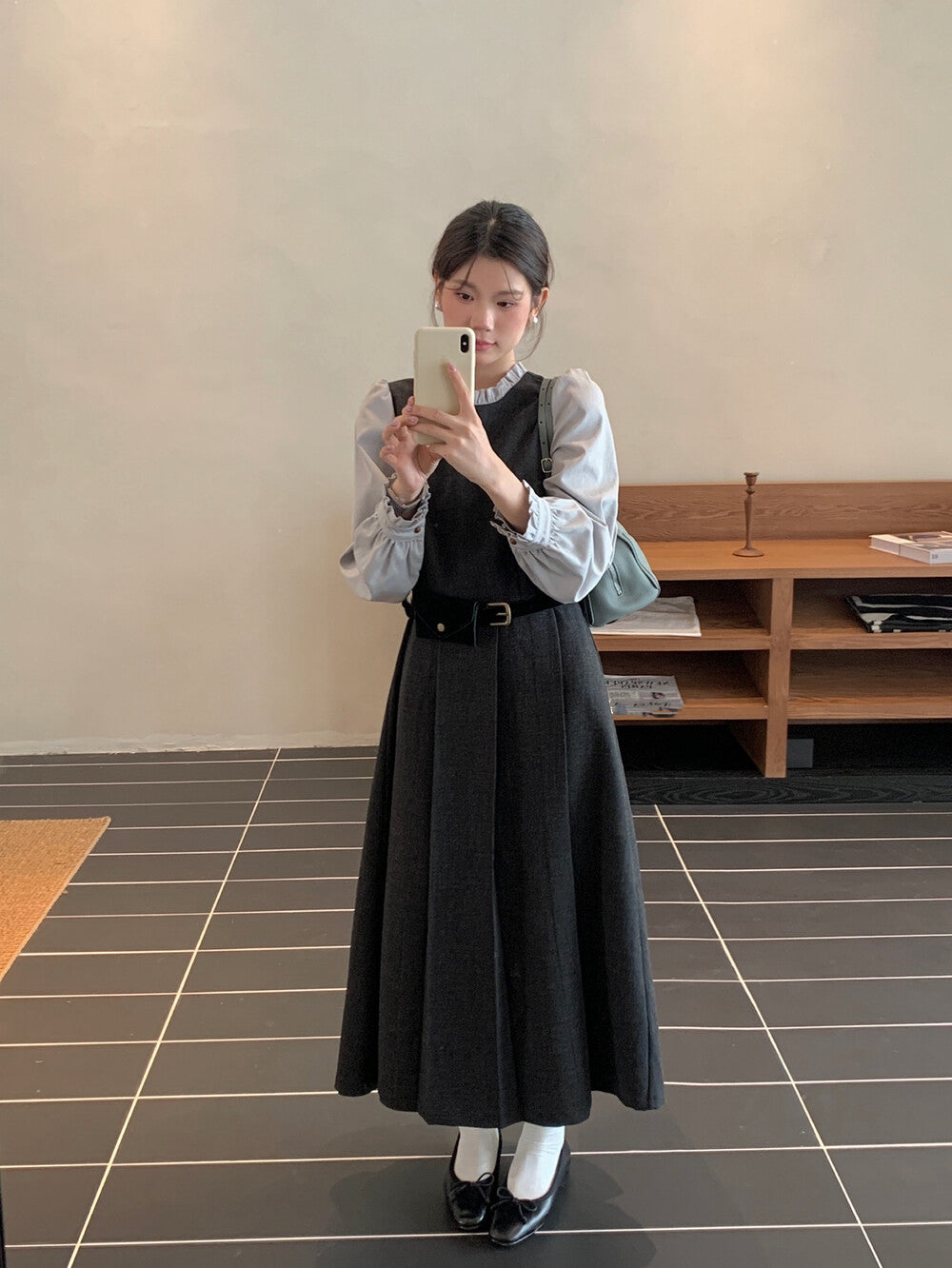 木耳邊拼接假兩件百褶連身裙