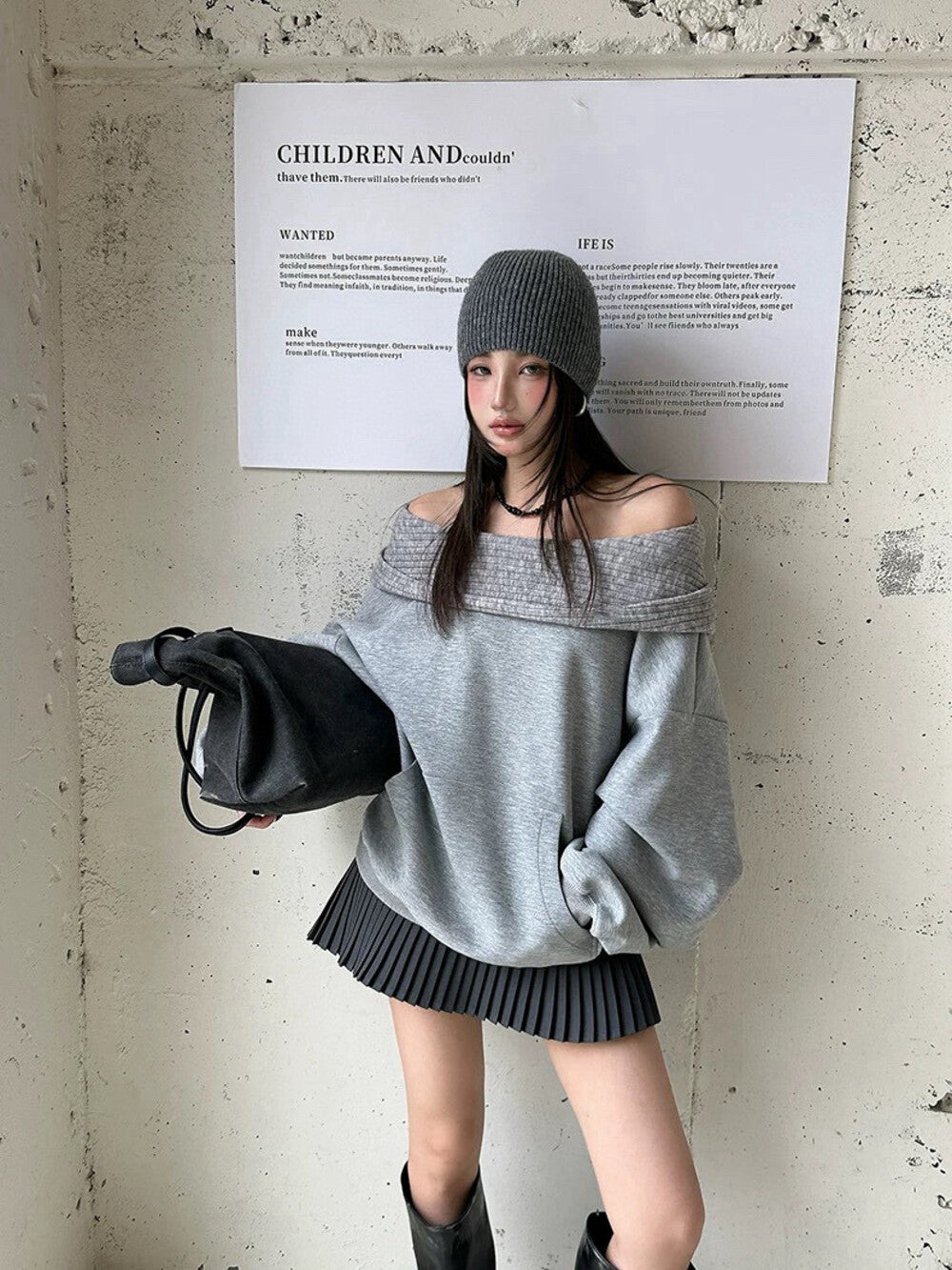 Off-shoulder Loose-fit Versatile Sweatshirt