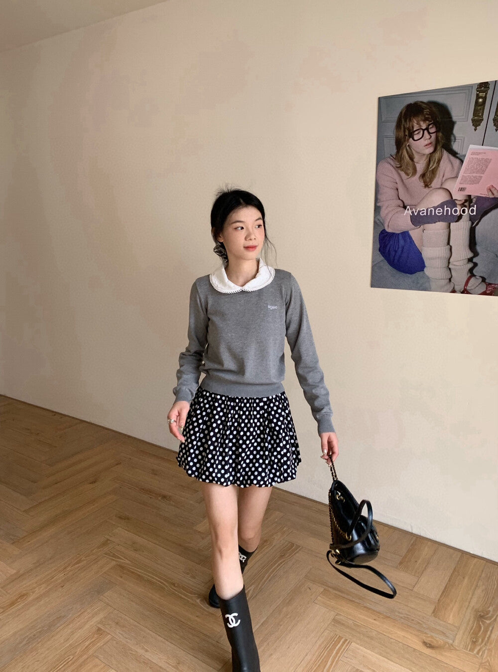 甜美刺繡娃娃領針織衫