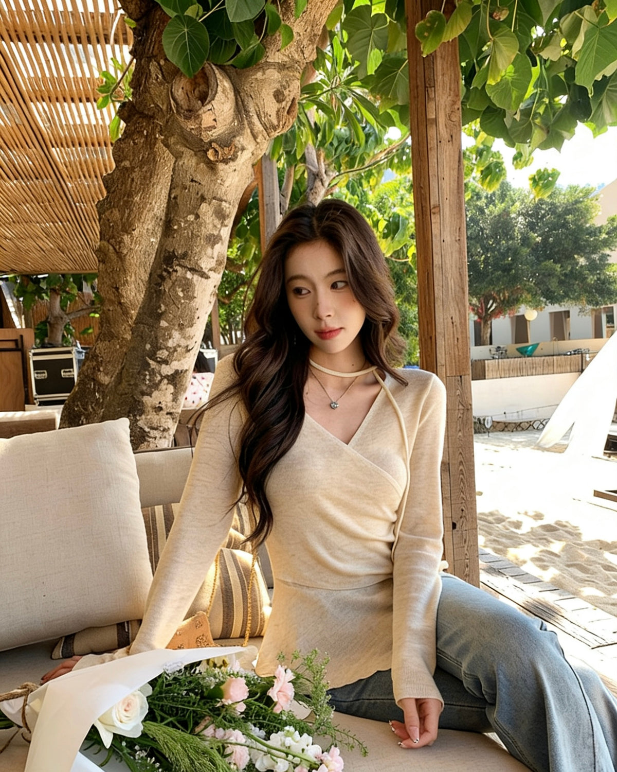 Gentle and Elegant Waist-Cinching Ruffle Knit Top