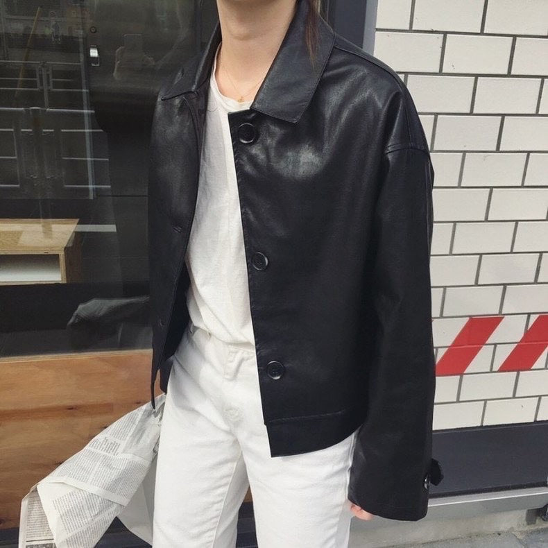 ブラックショートレザージャケット