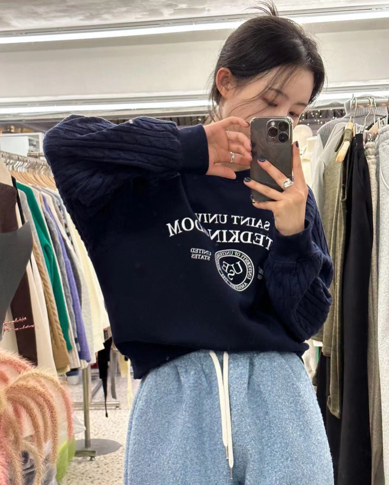 ニットケーブルスリーブスウェットシャツ