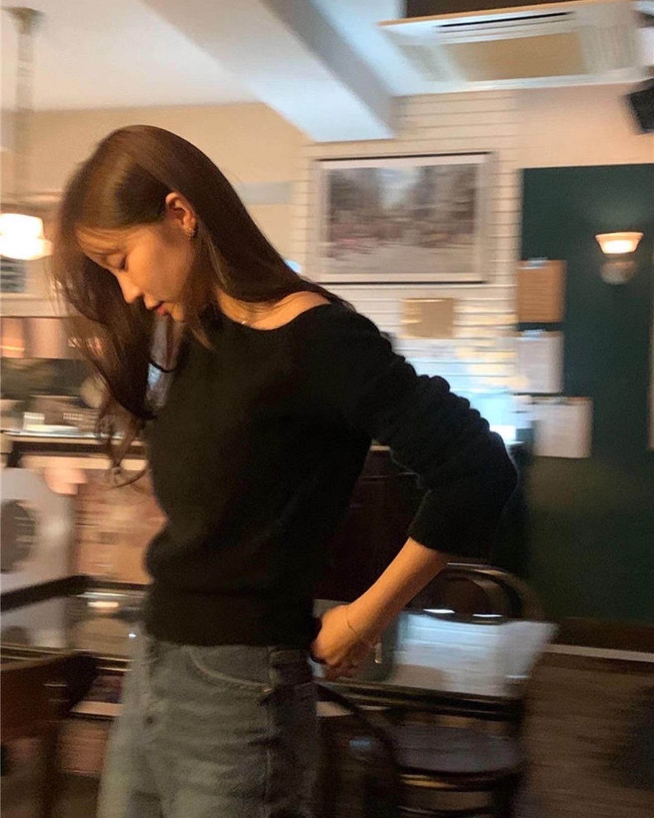 off shoulder針織冷杉top