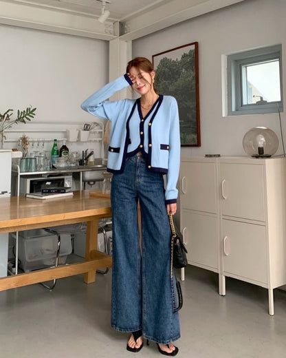 V-neck single-breasted vest + color-block knit cardigan