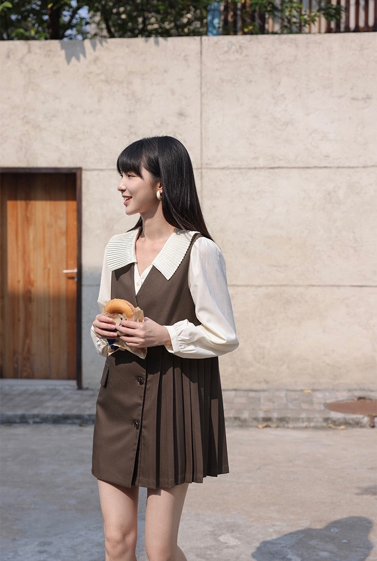 風琴領恤衫套裝裙