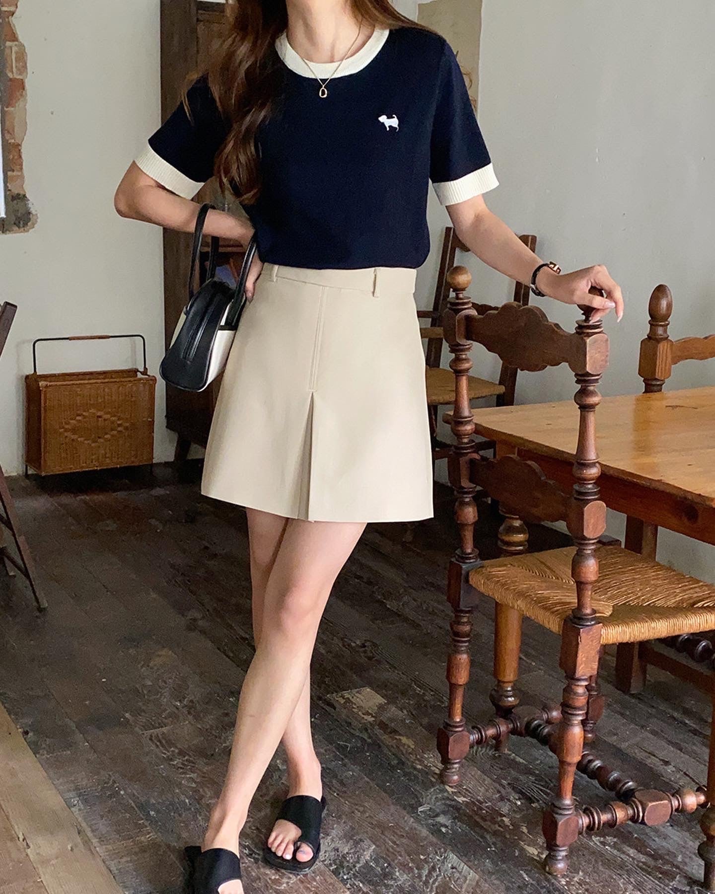 子犬ニットTシャツ