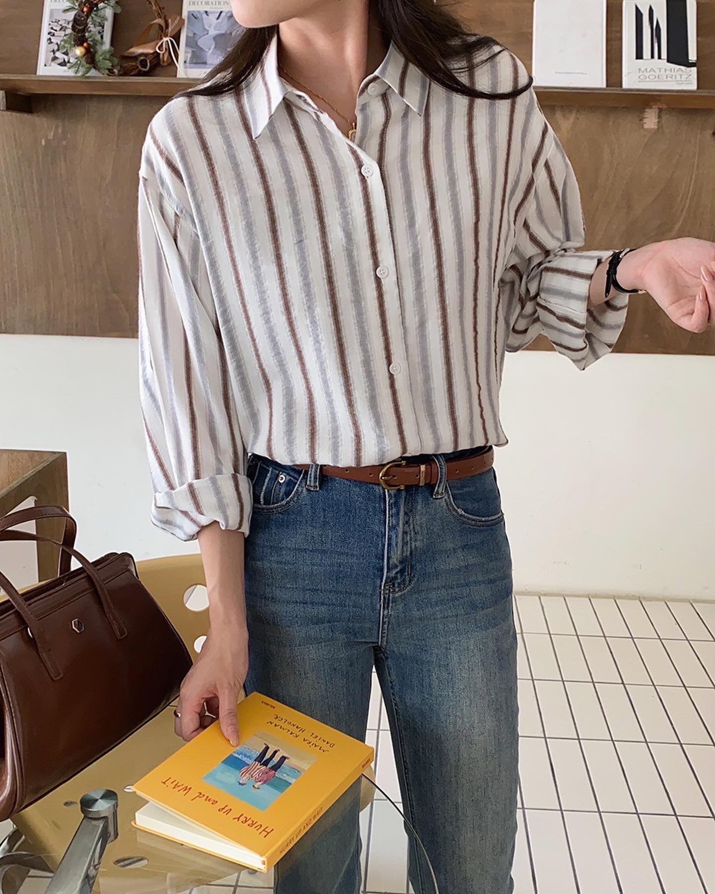 ストライプカラー切り替え長袖シャツ