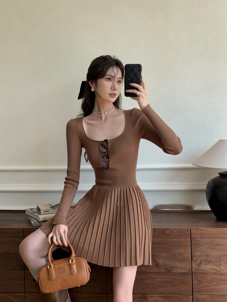 法式方領修腰連身裙