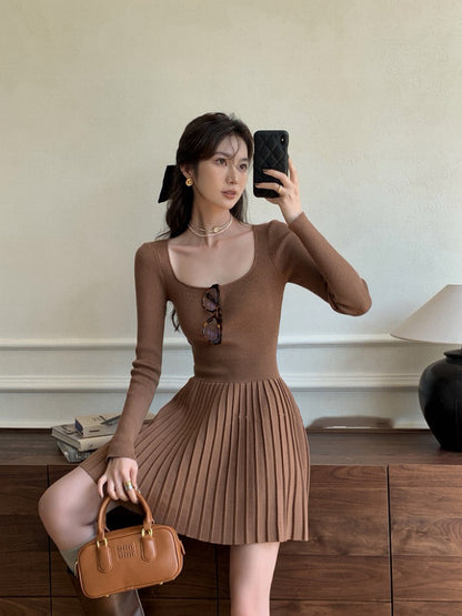 法式方領修腰連身裙