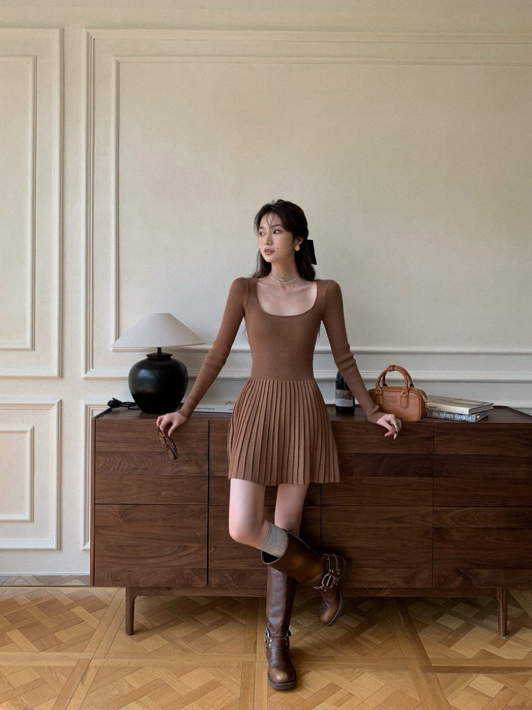 法式方領修腰連身裙