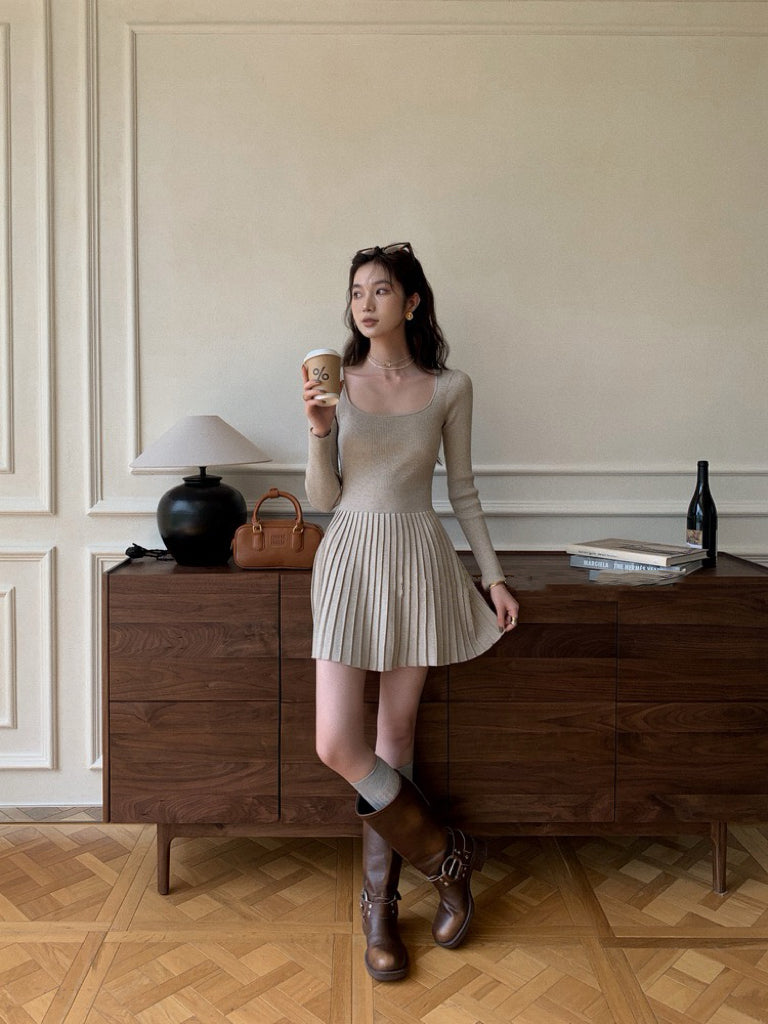 法式方領修腰連身裙