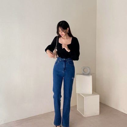 フレンチスクエアネックニット長袖トップ