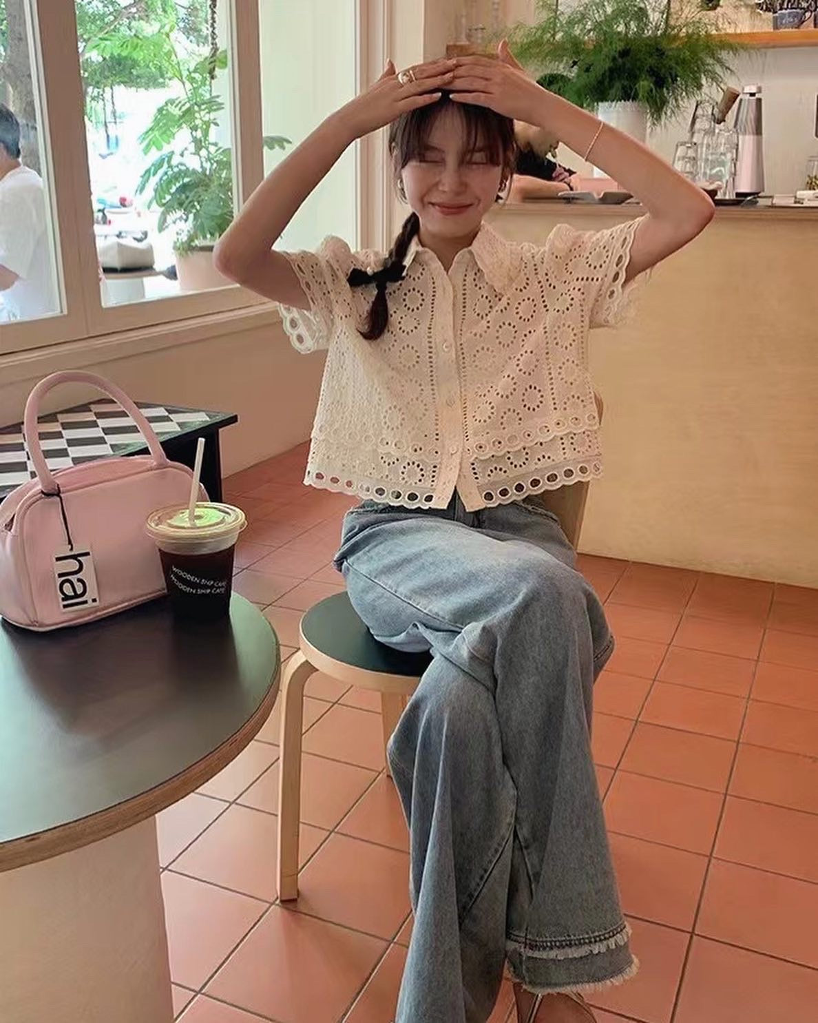 半袖レースボタントップ