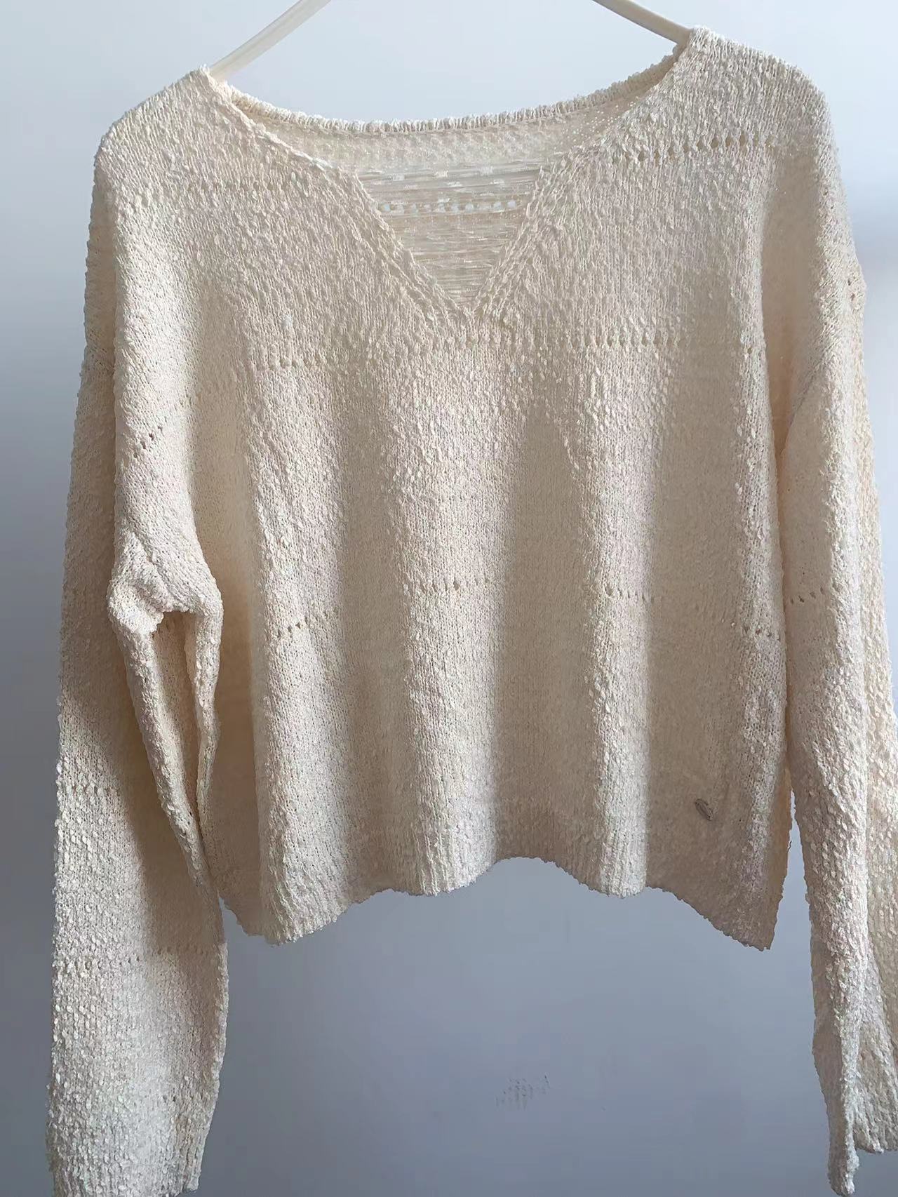 V領休閒鏤空短款上衣