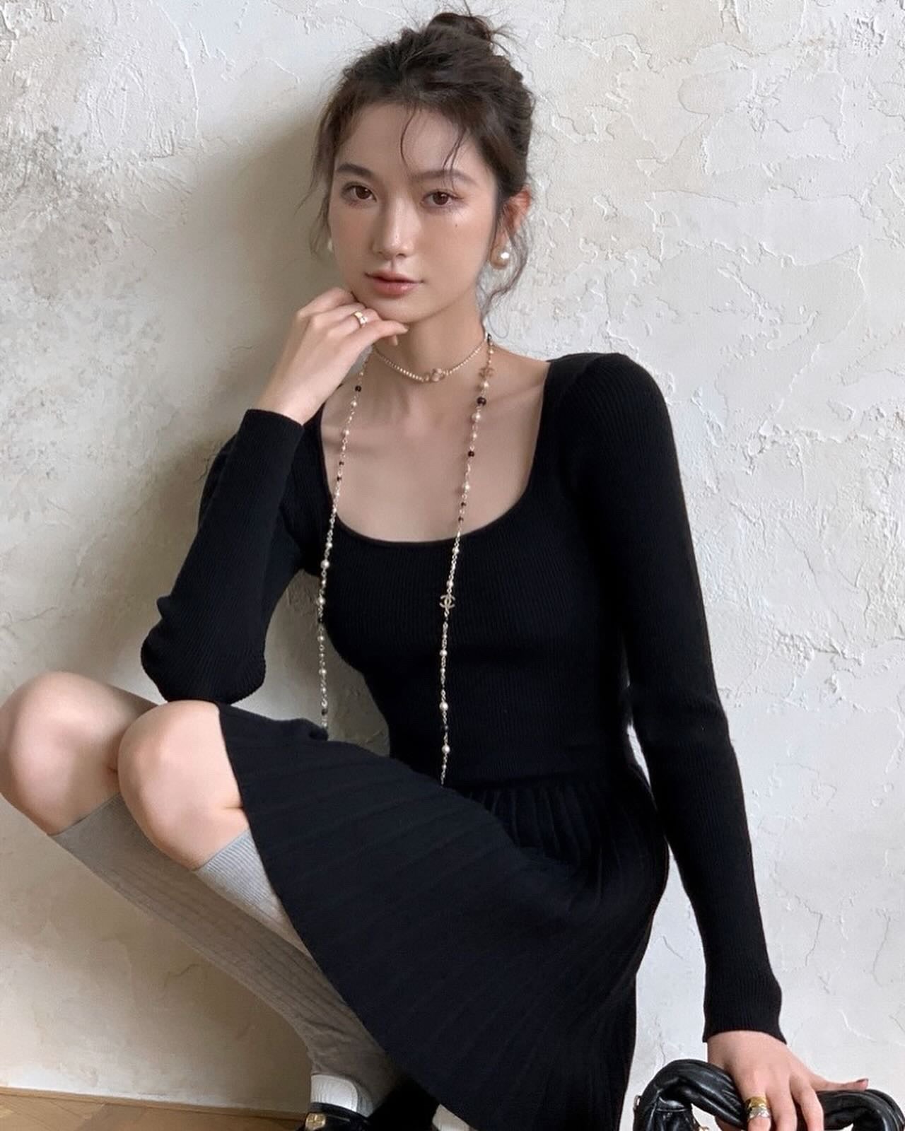 法式方領修腰連身裙