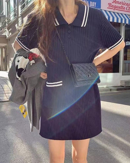 ダークストライプワンピース