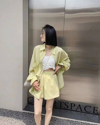 T-shirt and shorts set