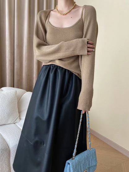 Two-piece set: spaghetti strap top with shawl