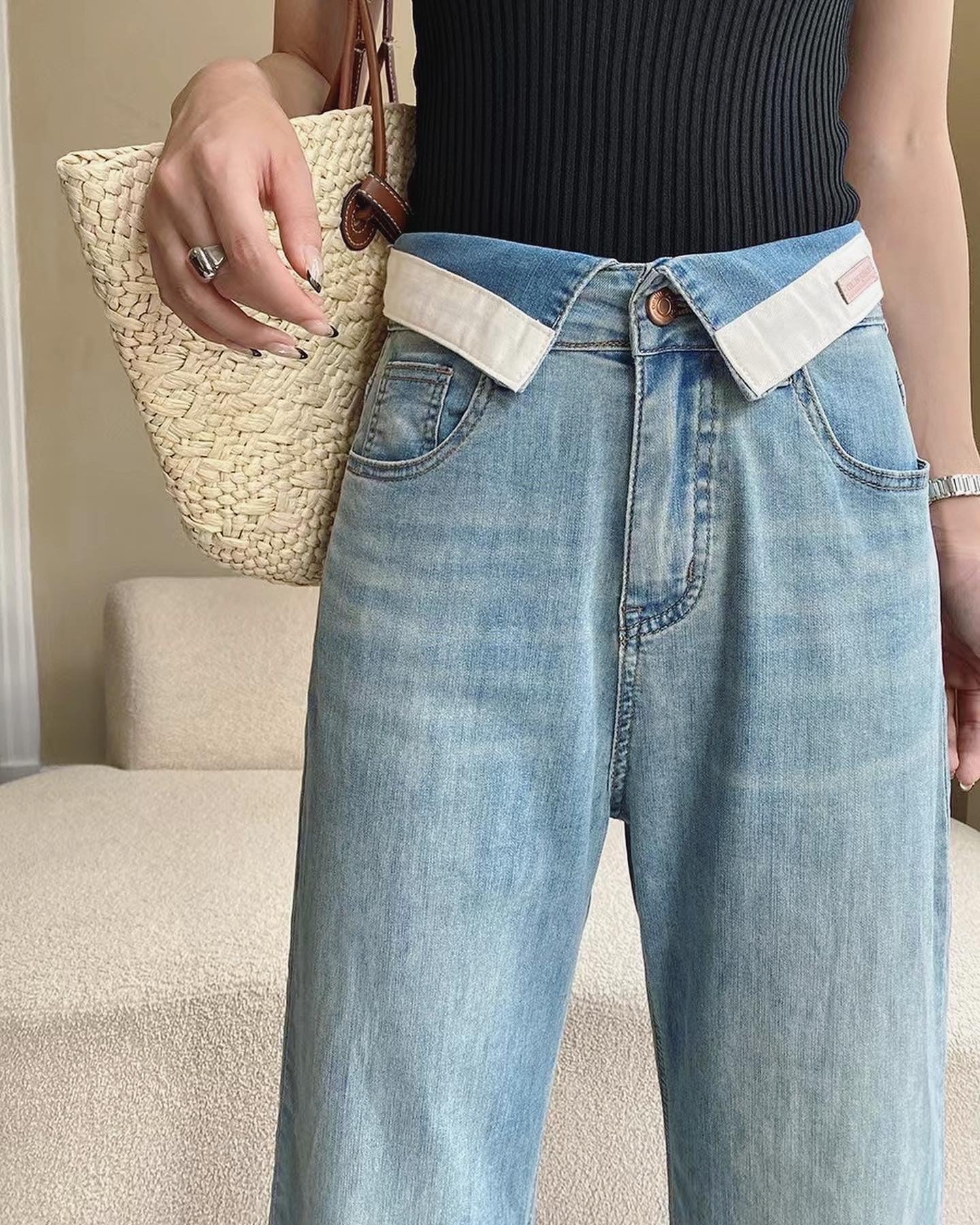 スリム効果抜群の9分丈ワイドデニムパンツ