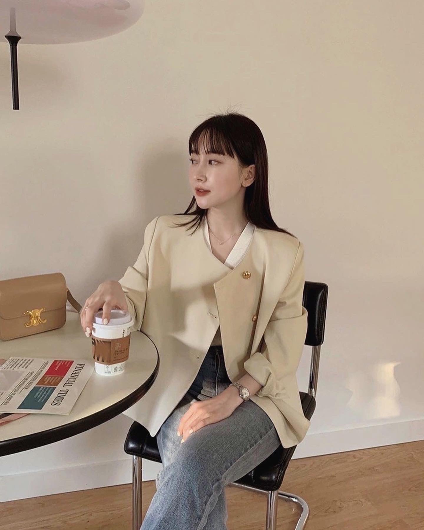 クルーネックジャケット