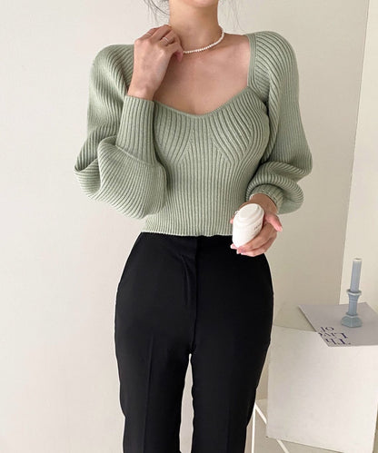 フレンチスクエアネックニット長袖トップ