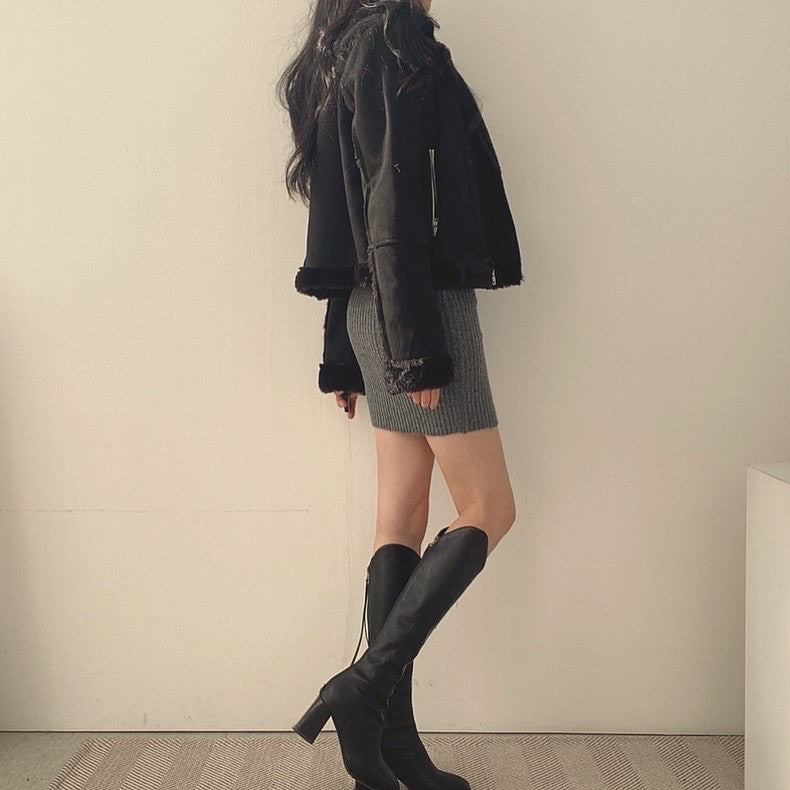 V-neck Slim Fit Knit Dress