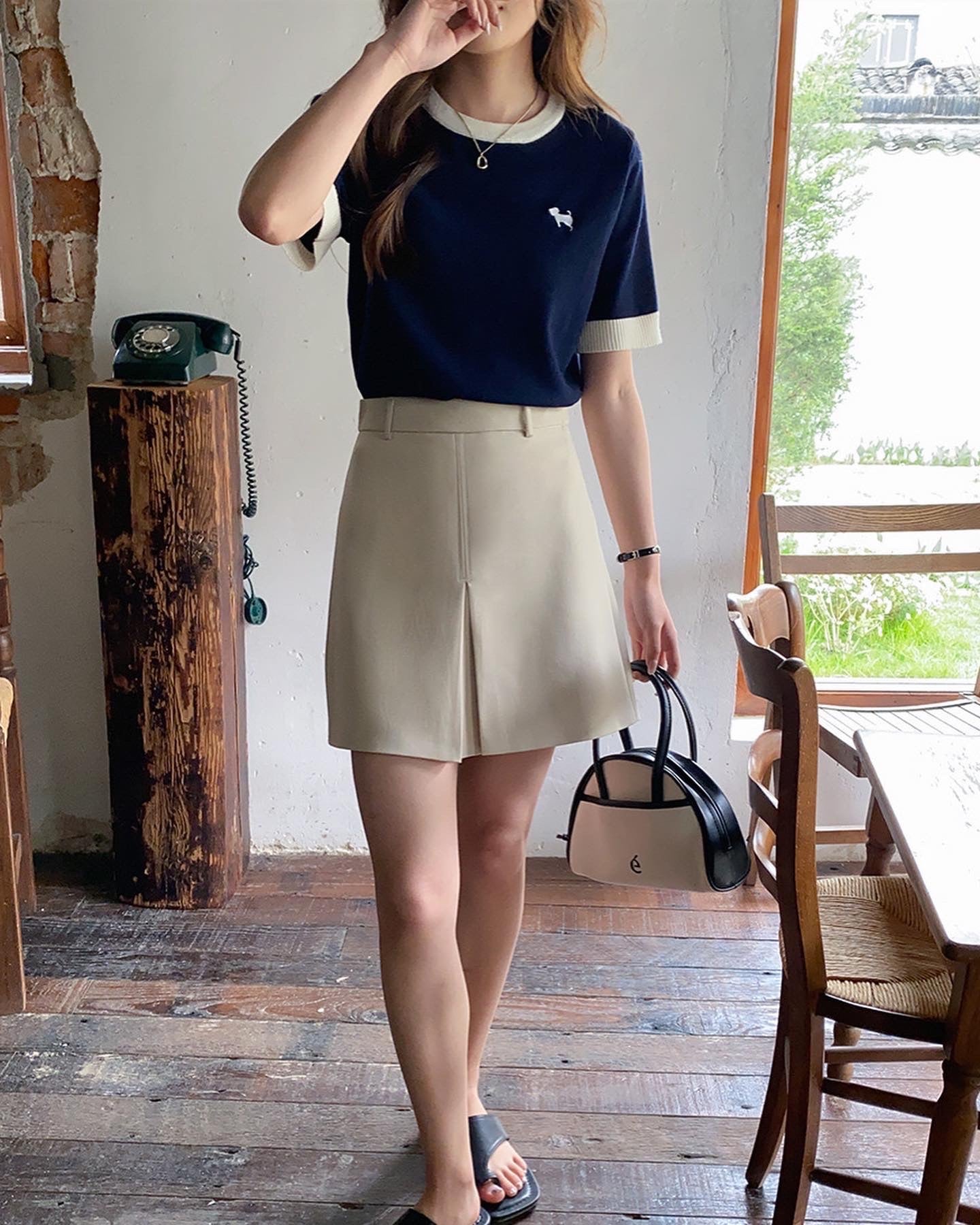 子犬ニットTシャツ