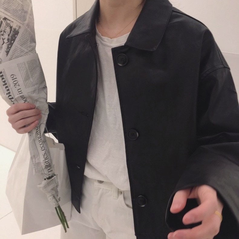 ブラックショートレザージャケット