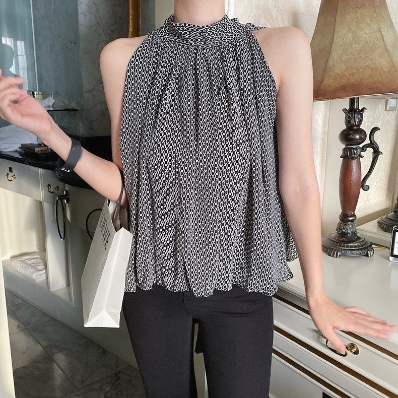 Vintage Lace-Up Vest