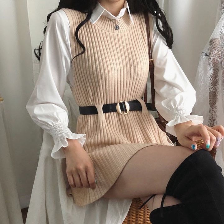 T-shirt dress + knitted vest set