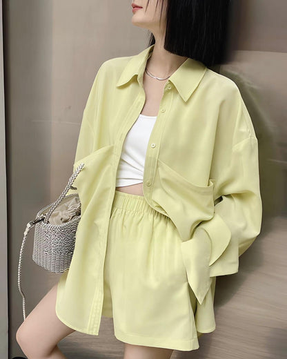 T-shirt and shorts set