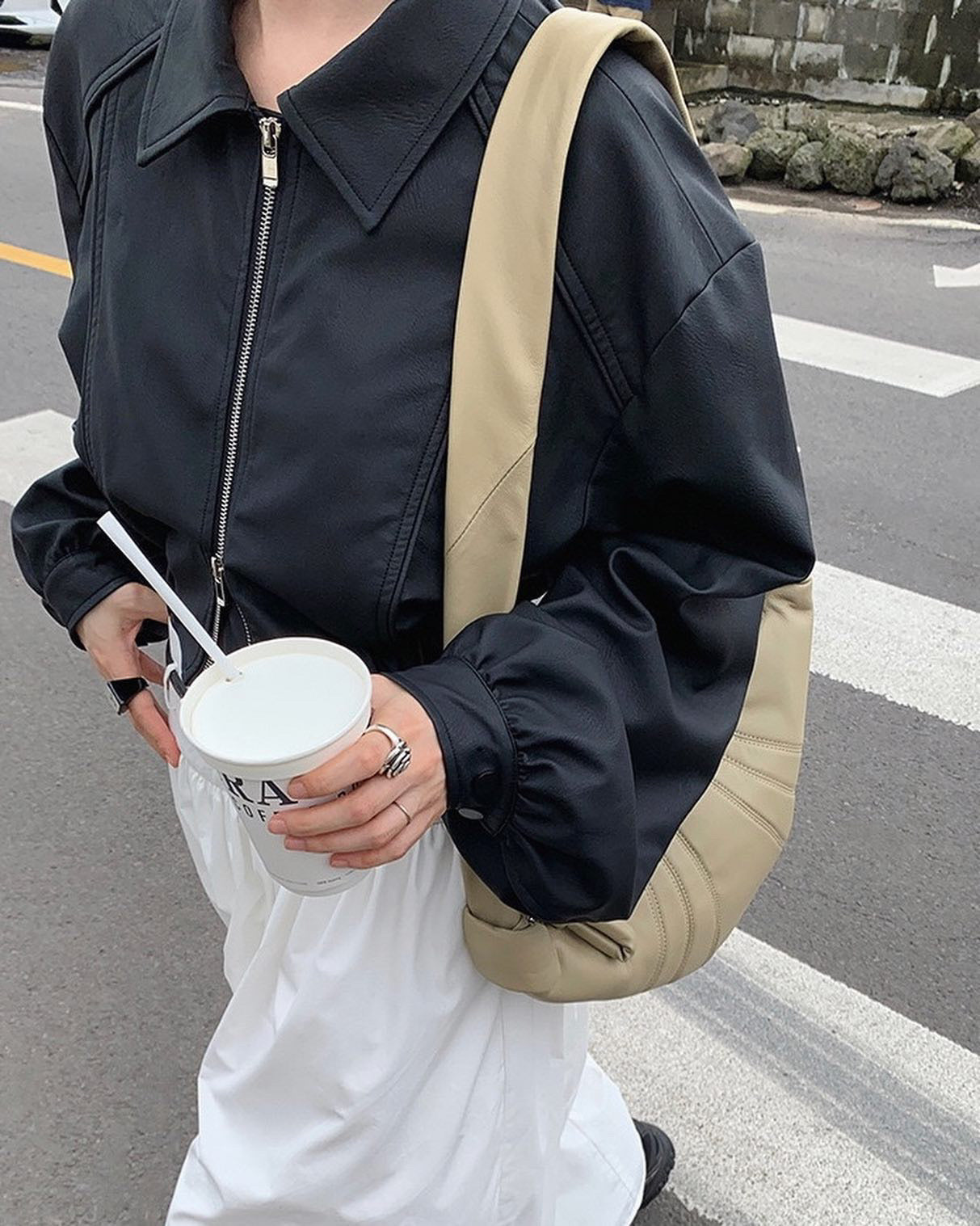 ショートレザージャケット