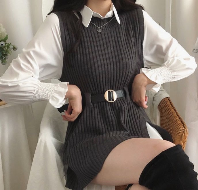 T-shirt dress + knitted vest set