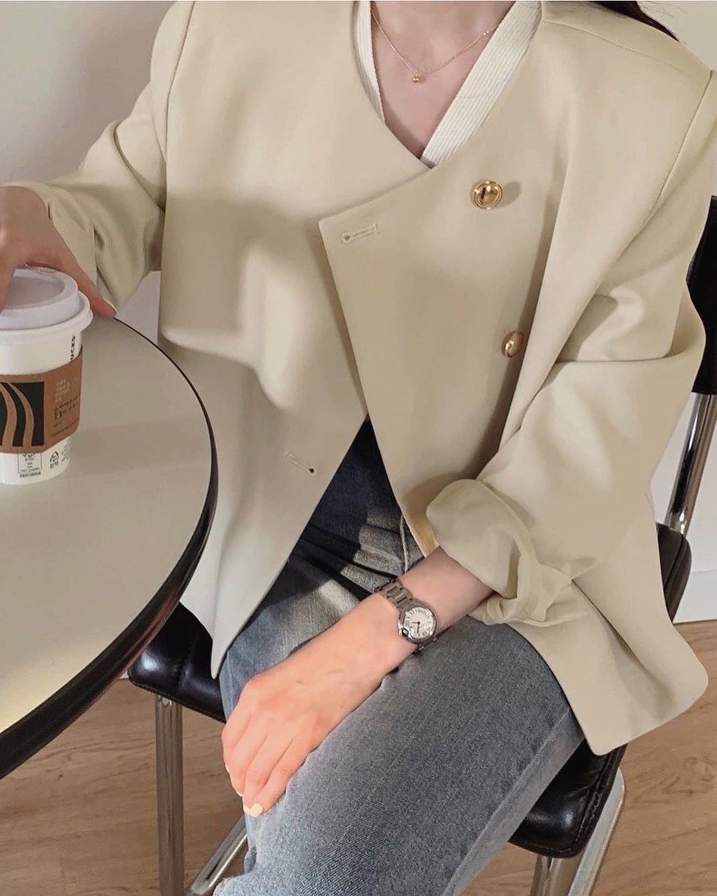 クルーネックジャケット