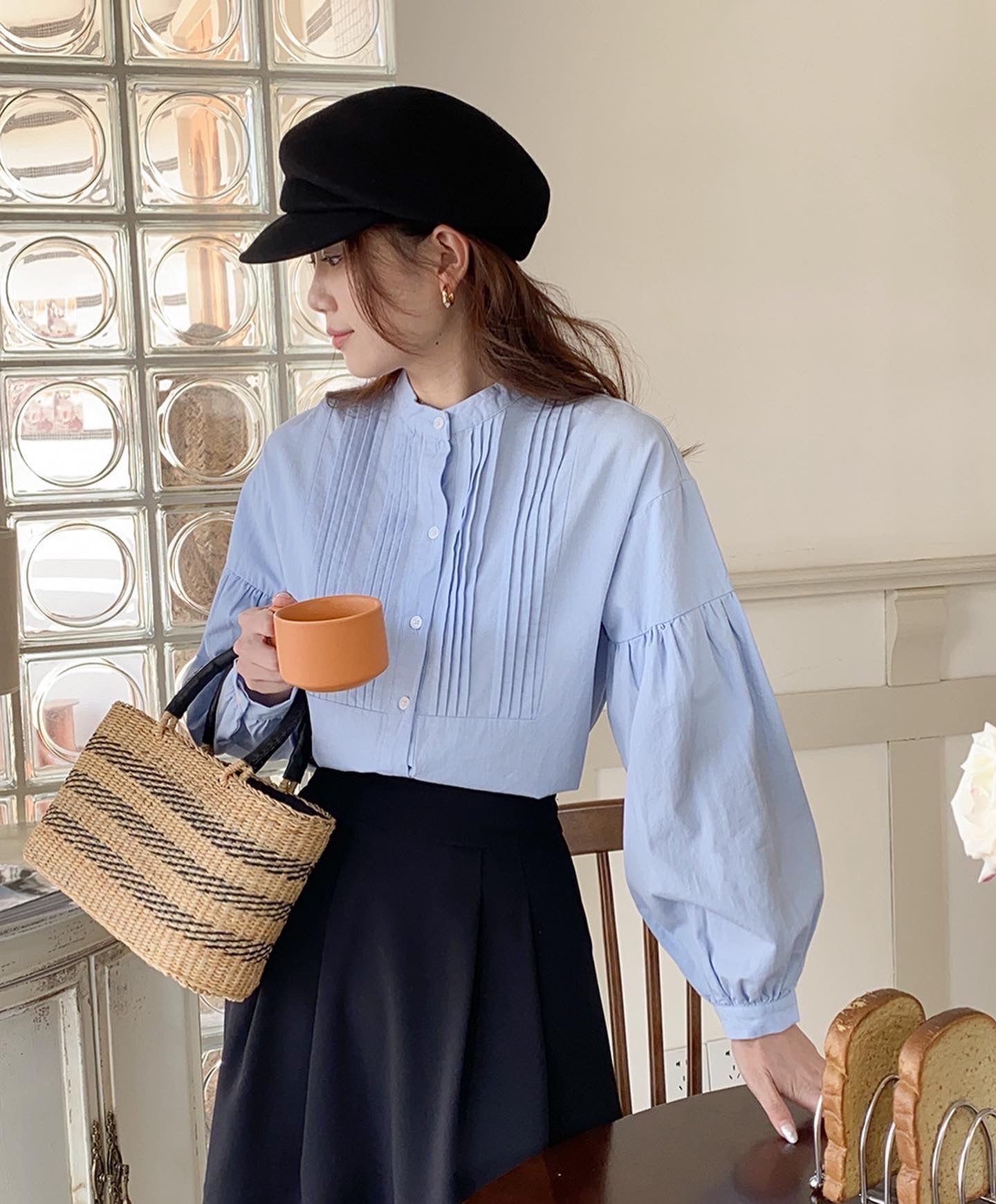 ランタンスリーブシャツ