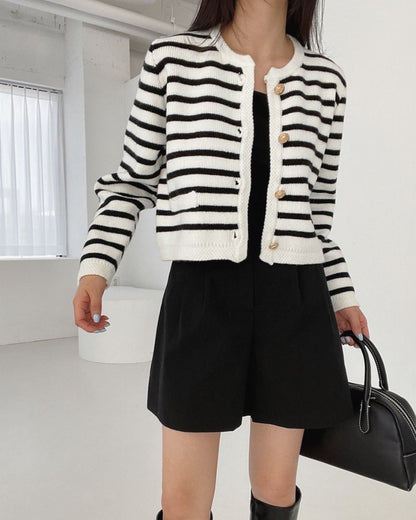 ボーダーニットカーディガン