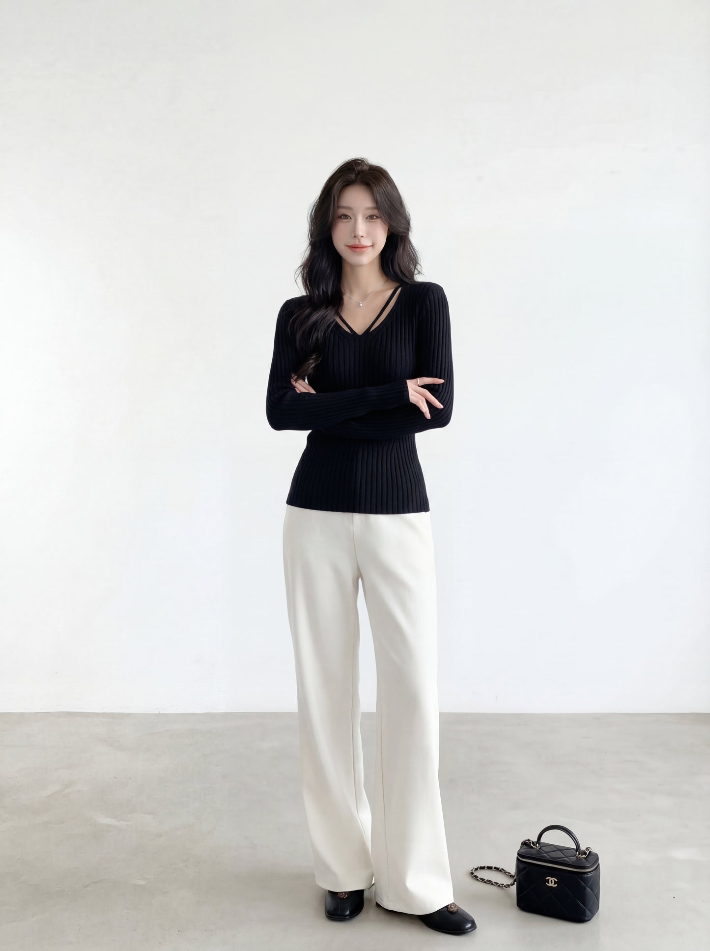 純欲感簡約V領修身針織小衫