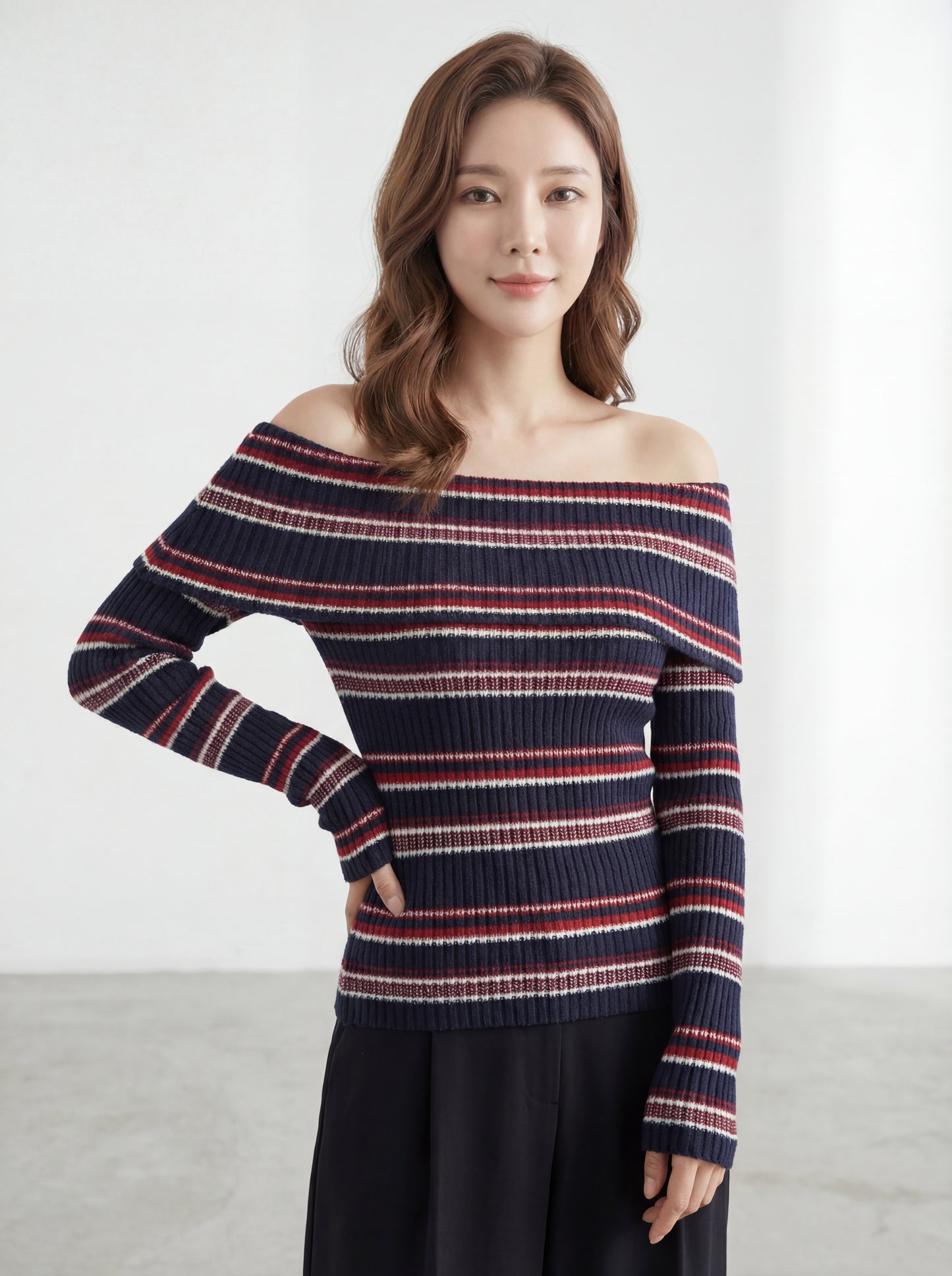 オフショルダーストライプ配色エレガントニット