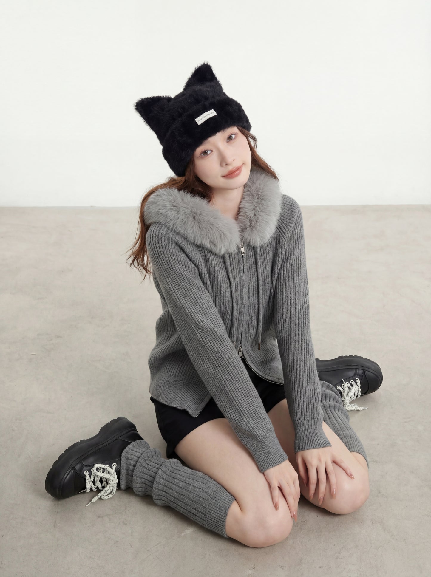 連帽大毛領雙拉鏈開衫