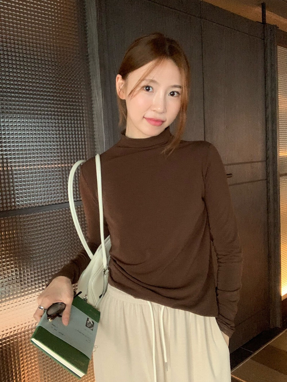 親膚軟糯高彈半高領打底衫