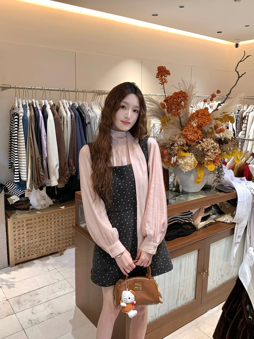 前後兩穿立領飄帶壓褶小衫