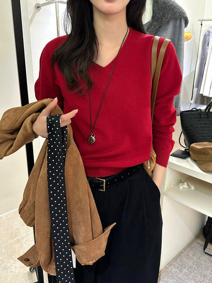 V-neck versatile seamless integrated design top