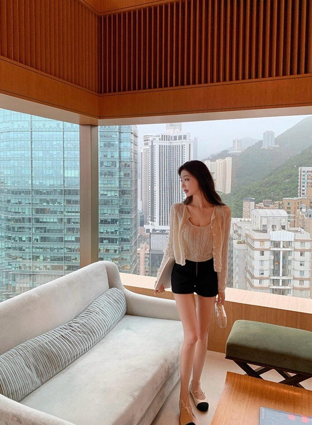 優しい風合いのキャミソール＋フレンチピュアエレガントなニットカーディガンセット