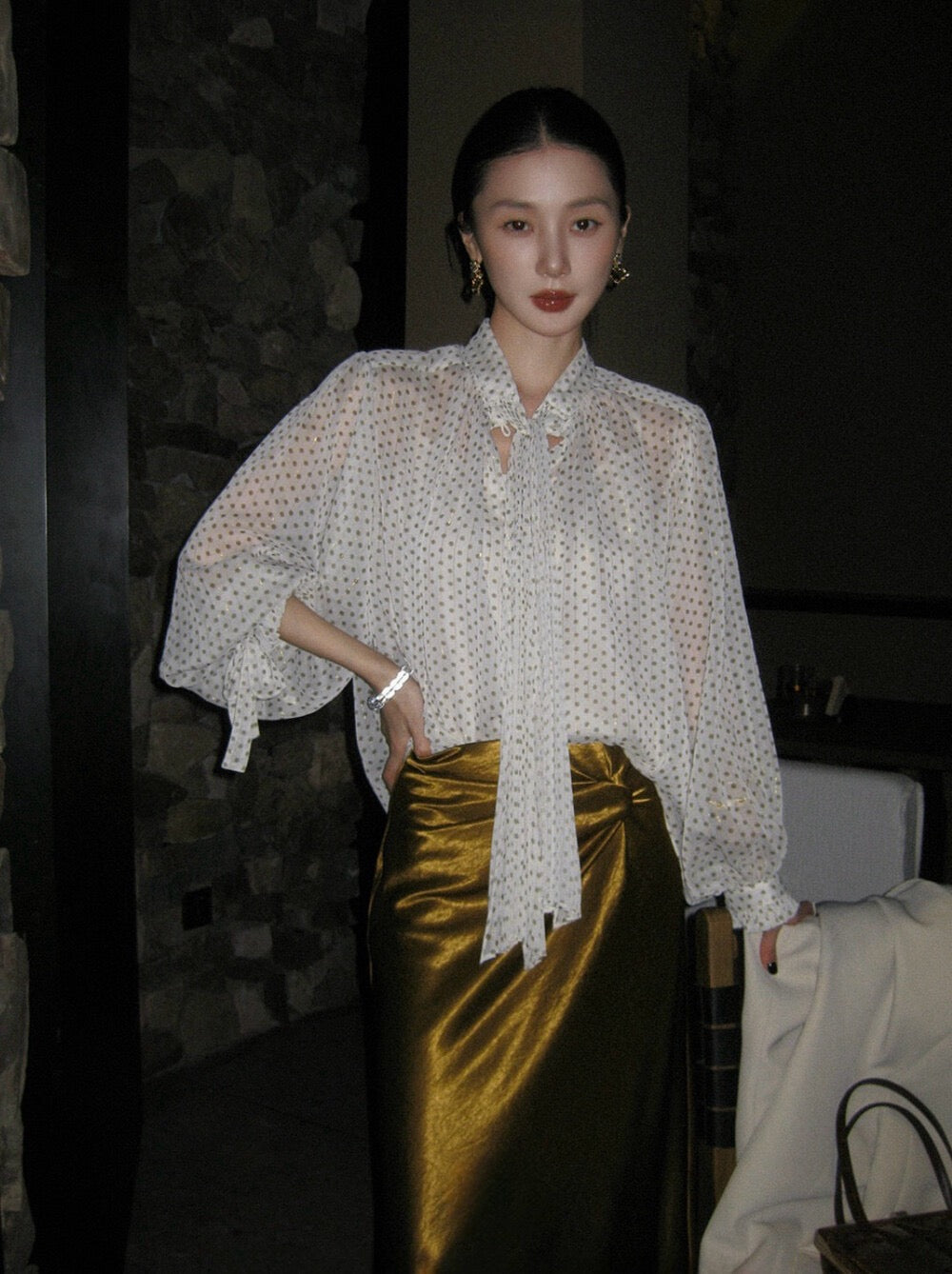 法式復古波點飄帶高級感顯瘦小衫