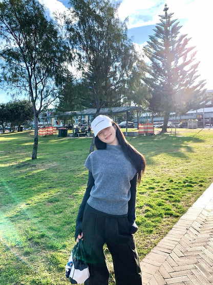 レイヤードスタイルの韓国風シンプルなゆったりとしたスリム見せトップス