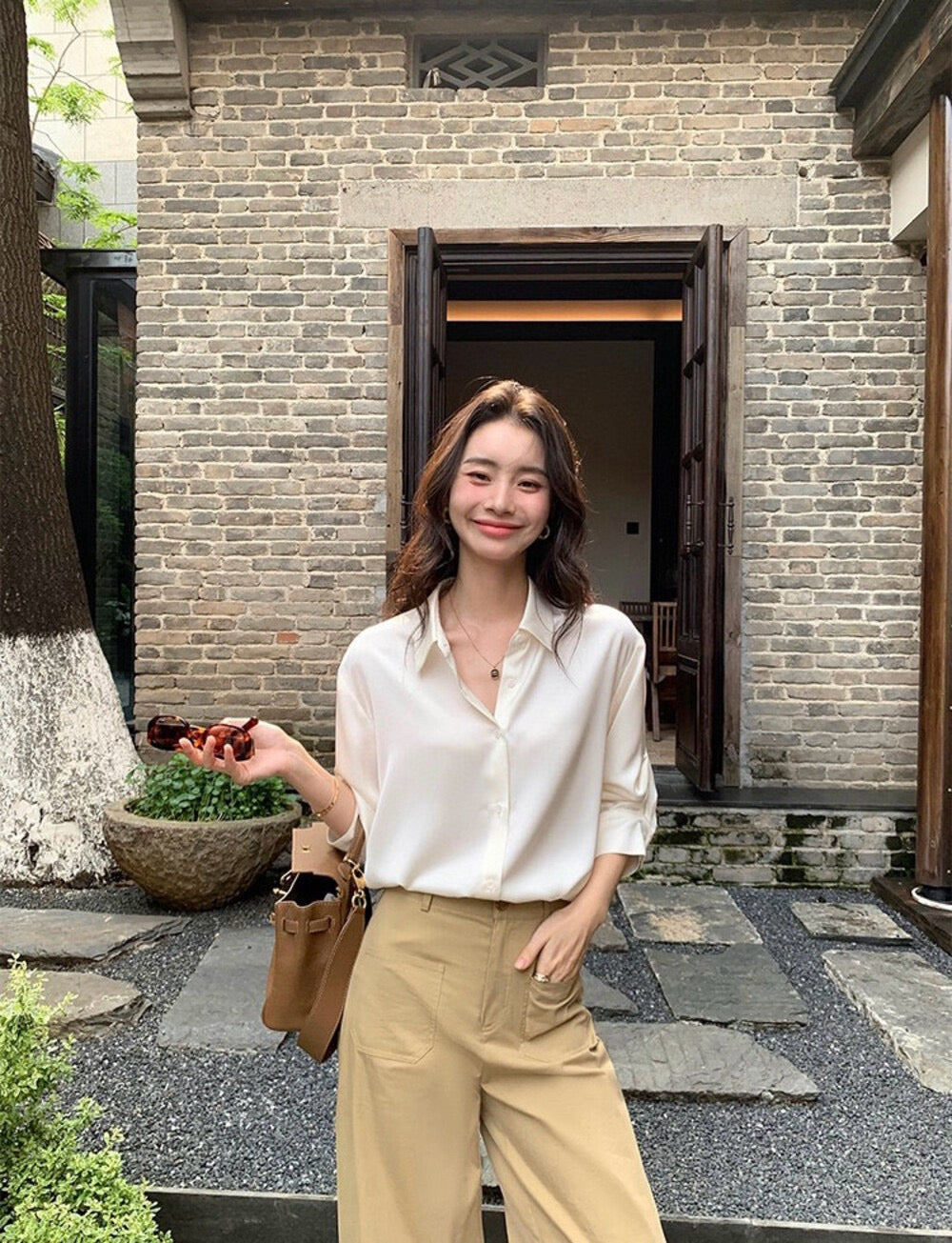 輕奢綢緞光澤感氣質襯衫