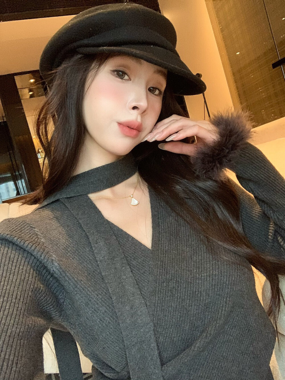 絨絨毛袖修身針織小衫