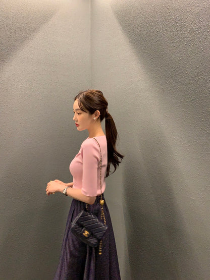 Korean-style mid-sleeve knit top