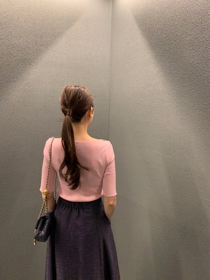 Korean-style mid-sleeve knit top